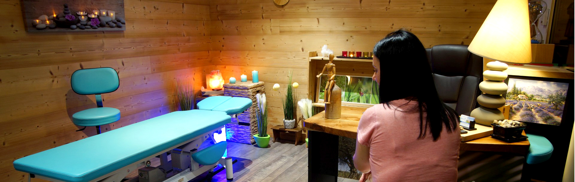 reboutement poiron magnétiseur cabinet femme bureau lumière